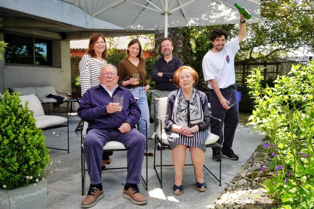 La familia Manzano, de Casa Marcial, pregoneros de las fiestas del Bollu 2025