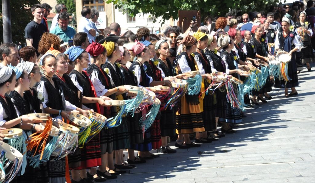 Colombres se rinde a La Sacramental