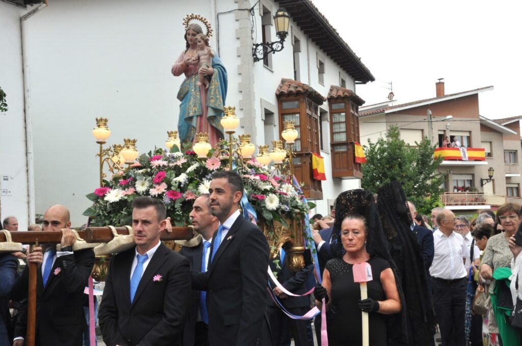Nueva festeja La Blanca