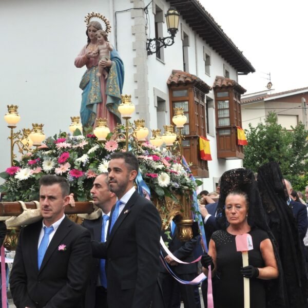 Nueva festeja La Blanca