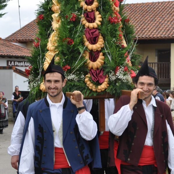 San Zornín anuncia la llegada del invierno en Llames de Pría