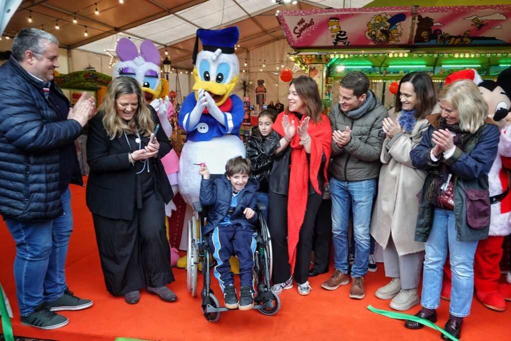 Actividades infantiles y solidaridad: vuelve el Parque de la Navidad de Cangas de Onís