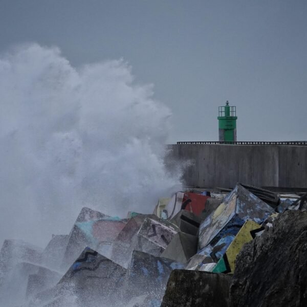 La costa de Llanes, imponente bajo las olas