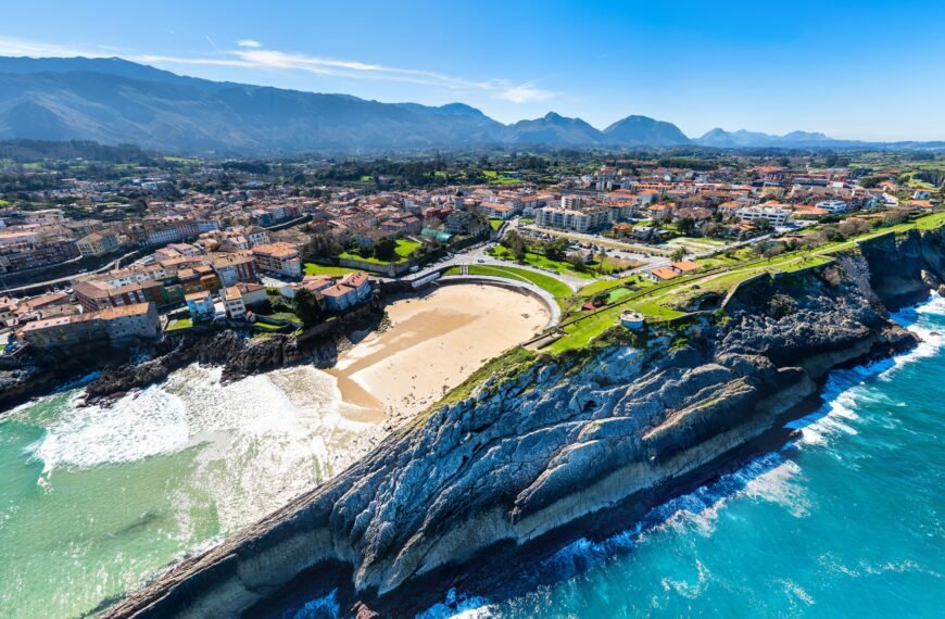 Ruta Marinera de la Princesa en Llanes: un paseo a pie entre historia, puerto y mar