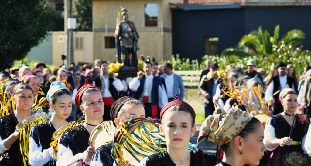 Pimiango honra a Santu Medé