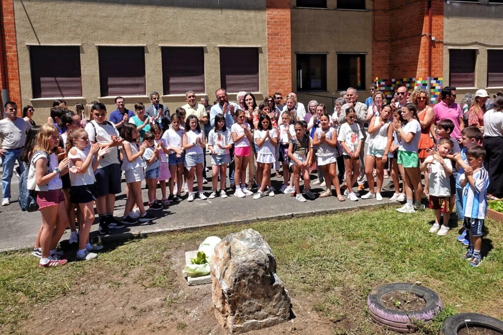 Cinco décadas viendo crecer a Piloña: el colegio L’Ablanu celebra su gran aniversario