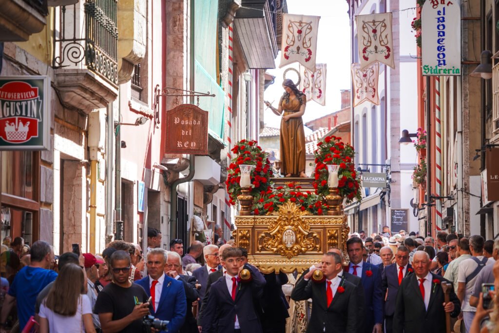 Llanes celebra La Magdalena