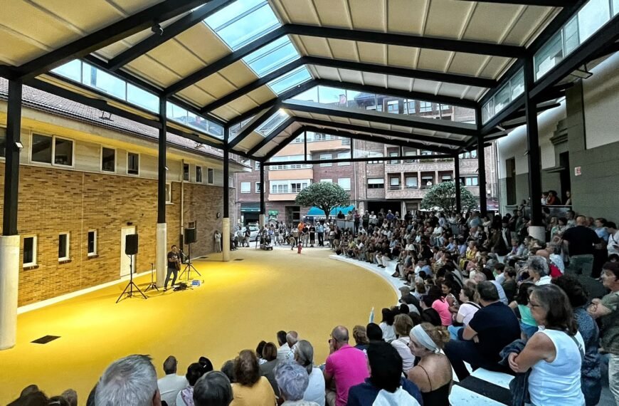 Inauguración de la plaza Garcia Dori en Arriondas